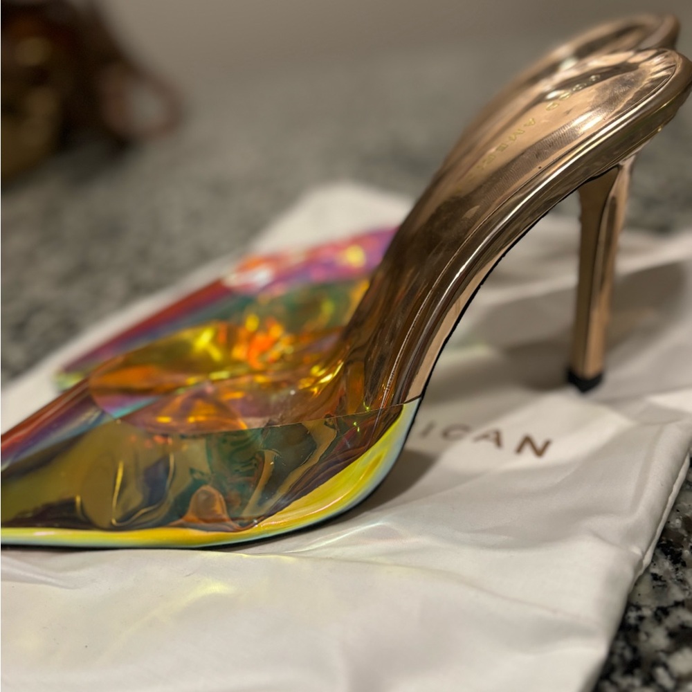 GOOD AMERICAN Mule Heels